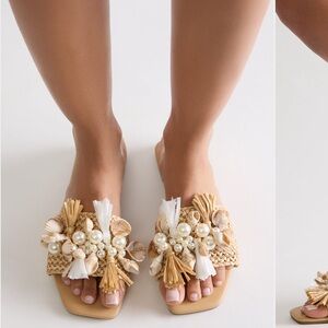 Seashore shell pearl slip on Sandals